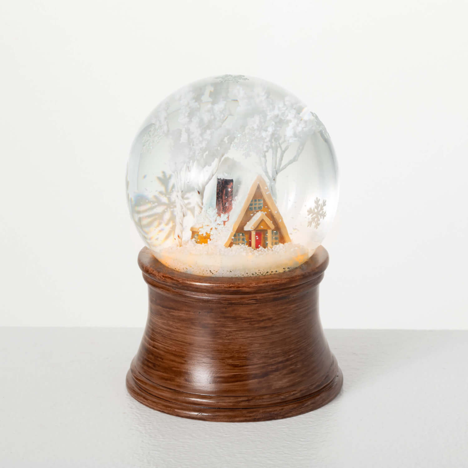 Sullivans LED Winter Cabin Snowglobe PR2764